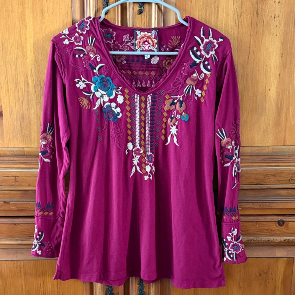 Johnny Was Fuchsia Floral Embroidered Long Sleeve Top
